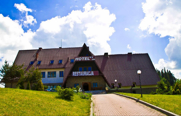 בתי מלון בזאקופנה